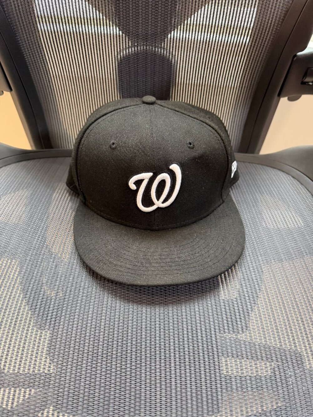 New Era 9FIFTY Washington Nationals Black Snapback Hat
